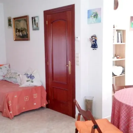 Charming House In With Terrace And Fireplace Holiday home Aldea Real