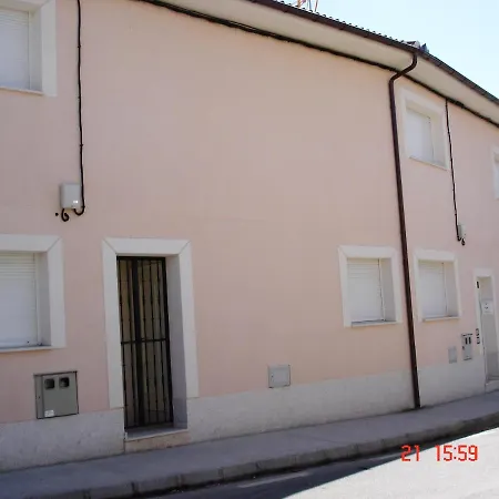 Charming House In With Terrace And Fireplace Holiday home Aldea Real