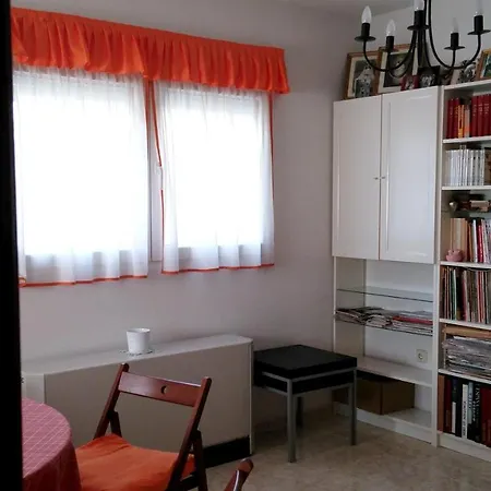 Charming House In With Terrace And Fireplace Aldea Real