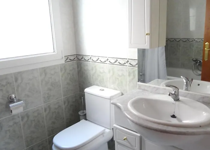 度假居 Charming House In With Terrace And Fireplace Aldea Real